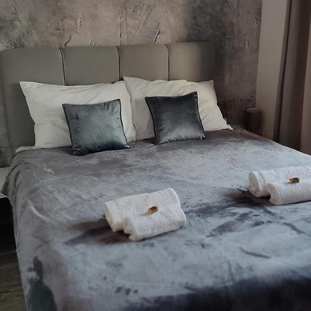 Toto Apartments 扎达尔 外观 照片